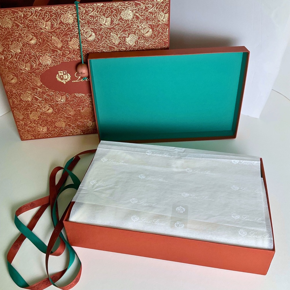 NWT Loro Piana Napier Scarf | Baby Cashmere | White Snow | Original Packaging - Picture 9 of 16